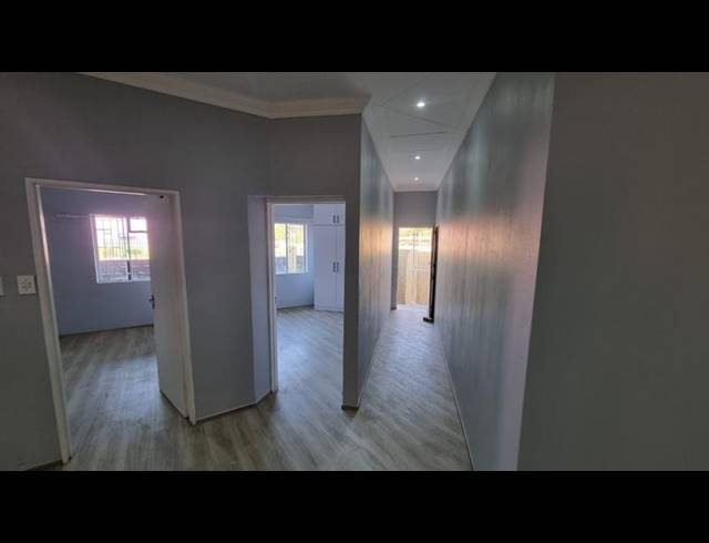 2 BEDROOM APARTMENT FOR SALE IN SELECTION PARK